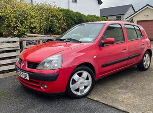 2005 - Renault Clio Manual