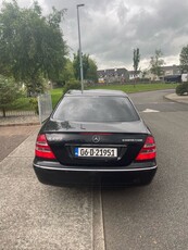 2006 - Mercedes-Benz E-Class Manual