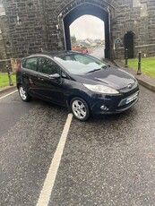 2008 - Ford Fiesta Manual