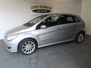 2008 - Mercedes-Benz B-Class Manual