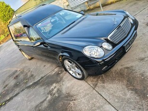 2008 - Mercedes-Benz E-Class ---