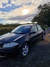 2008 - Renault Megane Manual