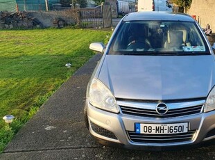 2008 - Vauxhall Astra ---