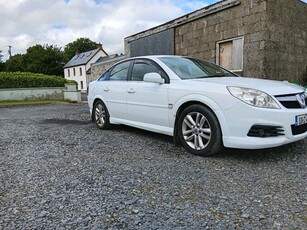 2008 - Vauxhall Vectra ---