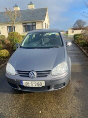 2008 - Volkswagen Golf ---