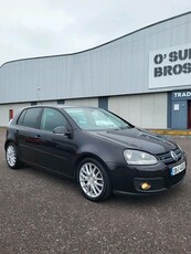 2008 - Volkswagen Golf ---