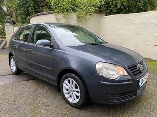 2008 - Volkswagen Polo Manual