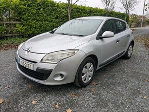 2009 - Renault Megane Manual