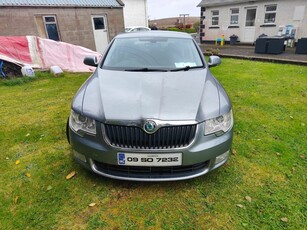 2009 - Skoda Superb ---