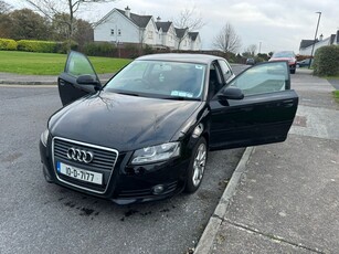 2010 - Audi A3 Manual