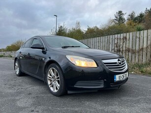 2010 - Opel Insignia Manual