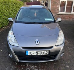 2010 - Renault Clio ---