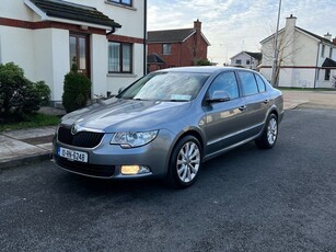 2010 - Skoda Superb ---