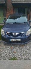 2010 - Toyota Avensis ---