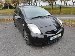 2010 - Toyota Vitz Automatic