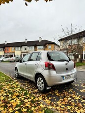 2010 - Toyota Yaris Manual