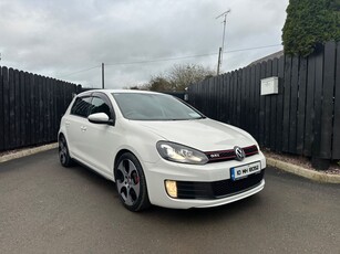 2010 - Volkswagen Golf Automatic