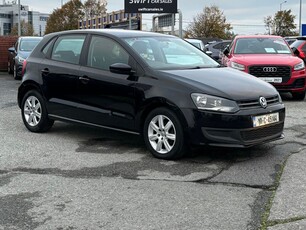 2010 - Volkswagen Polo Manual