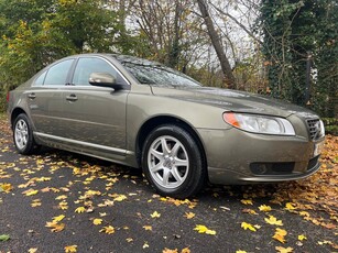 2010 - Volvo S80 Manual