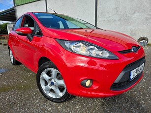 2011 - Ford Fiesta Manual