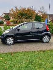 2011 - Peugeot 107 Manual