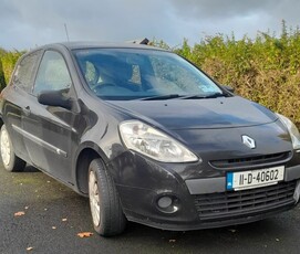 2011 - Renault Clio Manual