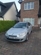 2011 - Renault Fluence Manual