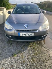 2011 - Renault Fluence Manual