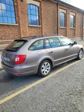 2011 - Skoda Superb Manual