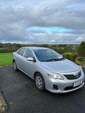 2011 - Toyota Corolla Manual