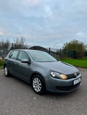 2011 - Volkswagen Golf Automatic