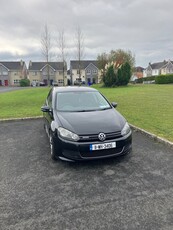 2011 - Volkswagen Golf Manual