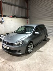 2011 - Volkswagen Golf Manual