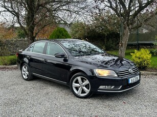 2011 - Volkswagen Passat Manual