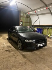 2012 - Audi A4 Manual