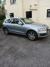 2012 - Audi Q5 Manual