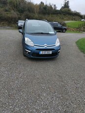 2012 - Citroen C4 Picasso Manual