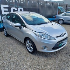 2012 - Ford Fiesta Manual