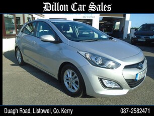 2012 - Hyundai i30 Manual