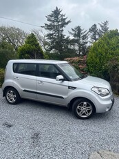 2012 - Kia Soul Manual