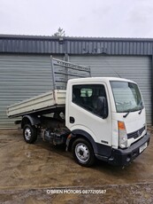 2012 - Nissan Cabstar Manual