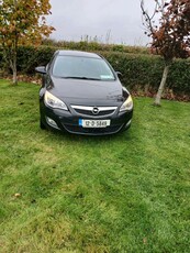 2012 - Opel Astra Manual