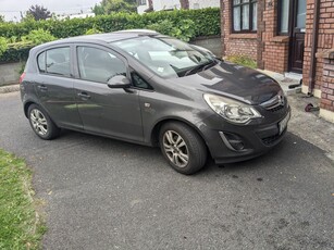 2012 - Opel Corsa Manual