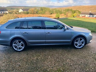 2012 - Skoda Superb Manual