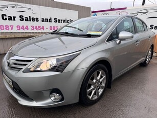 2012 - Toyota Avensis Manual