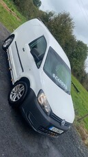 2012 - Volkswagen Caddy ---