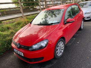 2012 - Volkswagen Golf Manual