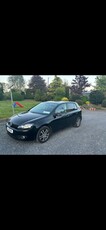 2012 - Volkswagen Golf Manual