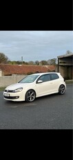 2012 - Volkswagen Golf Manual