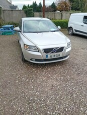 2012 - Volvo S40 Manual